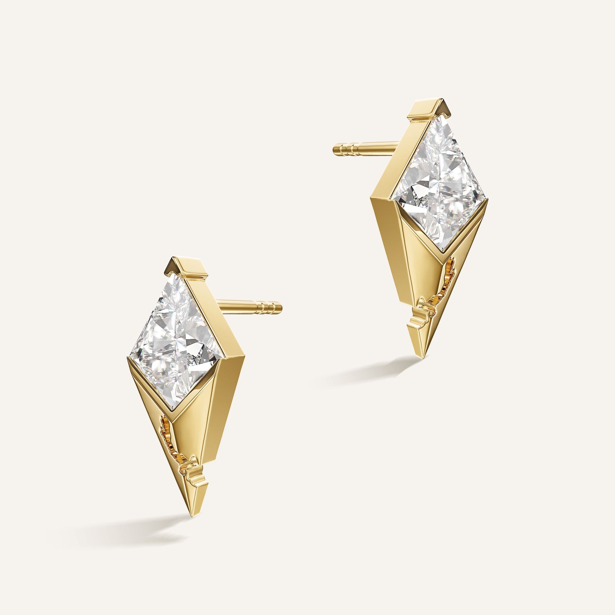 Broken Diamond Kite Stud