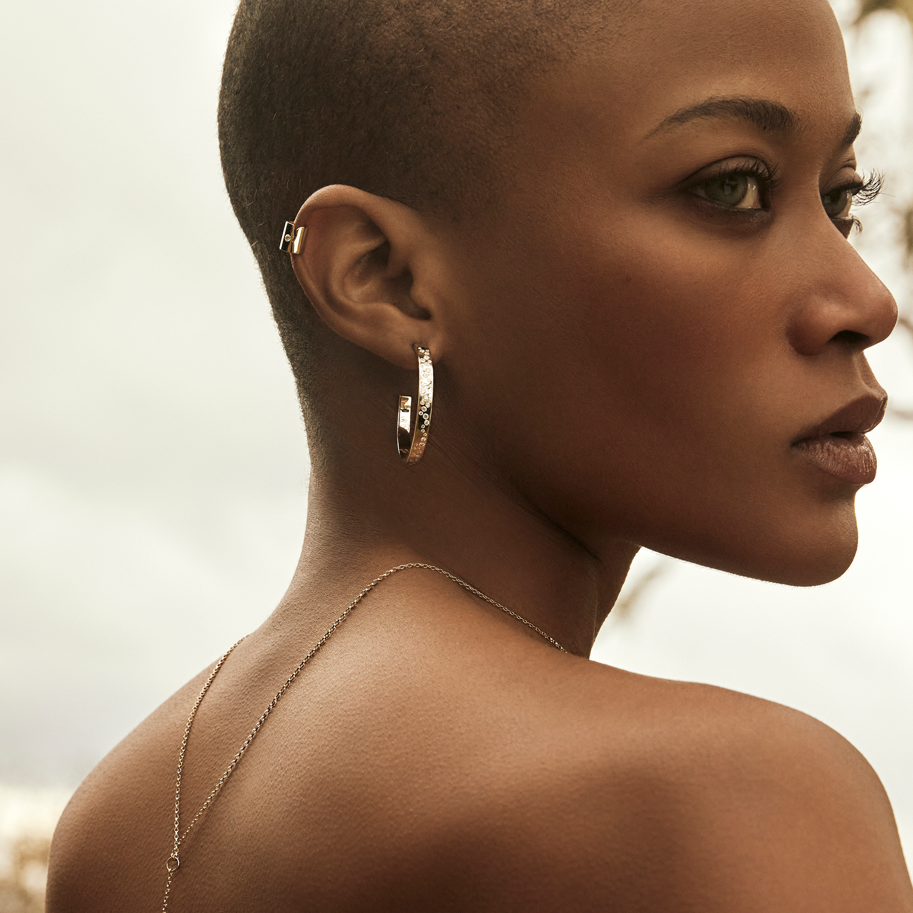 Emergence Large Hoops with Diamonds