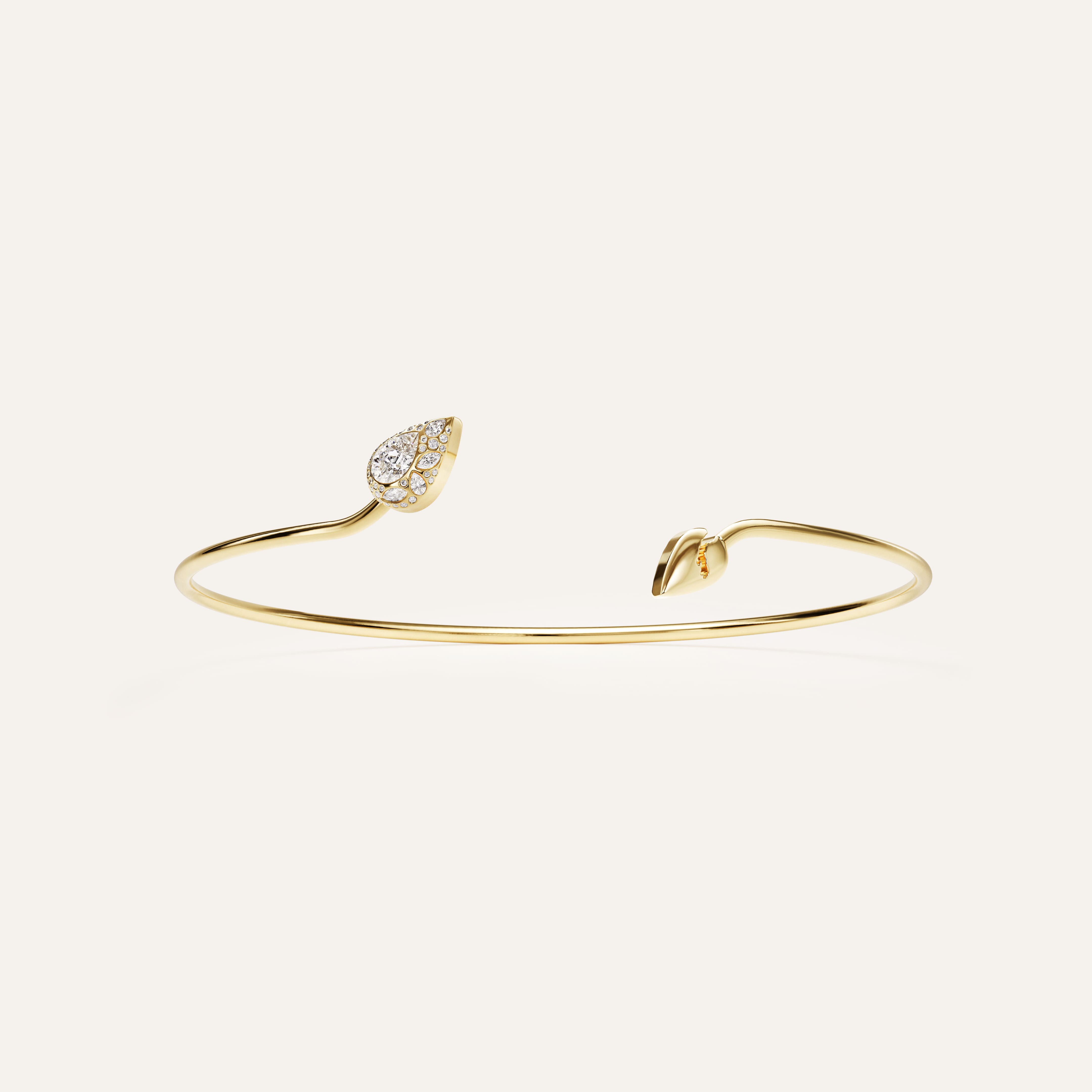 Broken Pear Diamond Choker