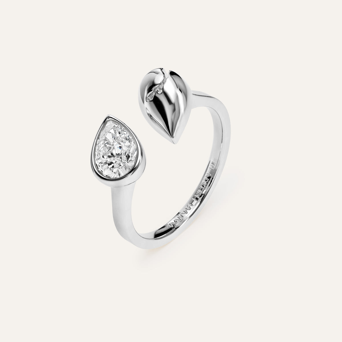 Broken Pear Ring with Diamond